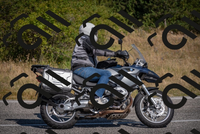 20250802103849-_5004660_am_