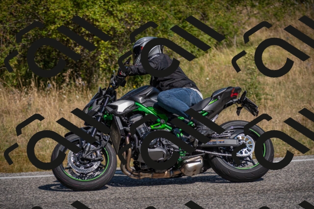 20250802104446-_5004681_am_