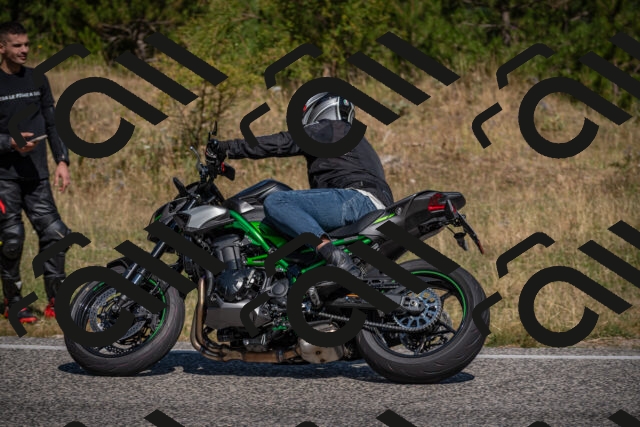 20250802104446-_5004682_am_