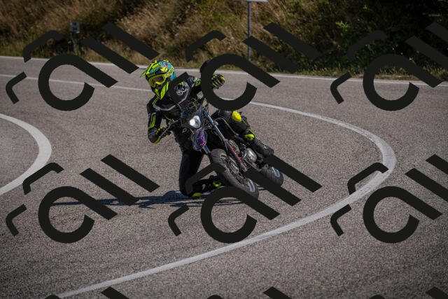 20250802104522-_5004698_am_