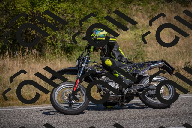 20250802104523-_5004699_am_