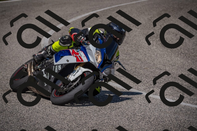 20250802104557-_5004706_am_