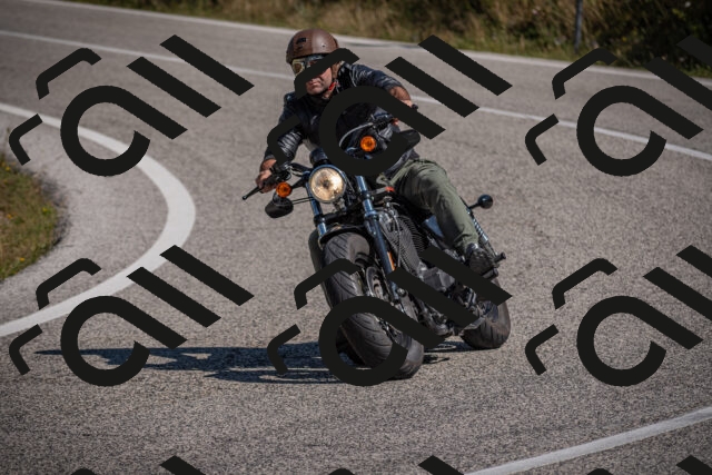 20250802104909-_5004738_am_