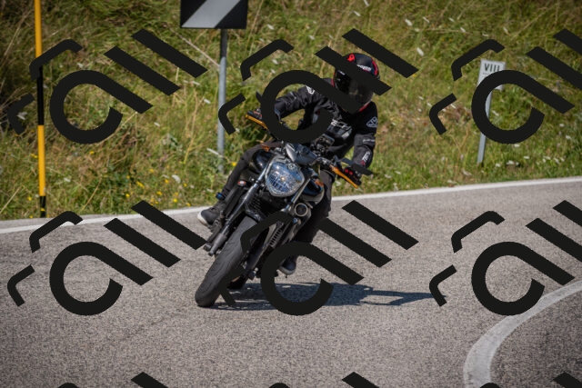 20250802104914-_5004741_am_