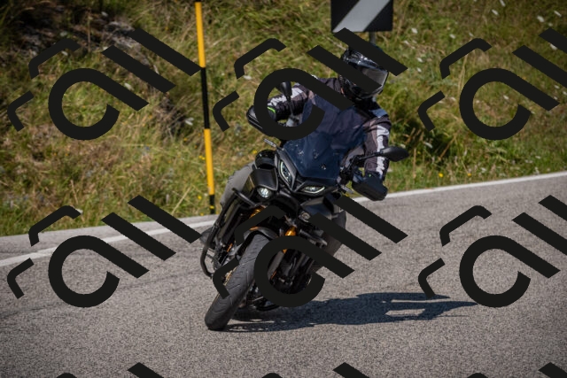 20250802104950-_5004749_am_