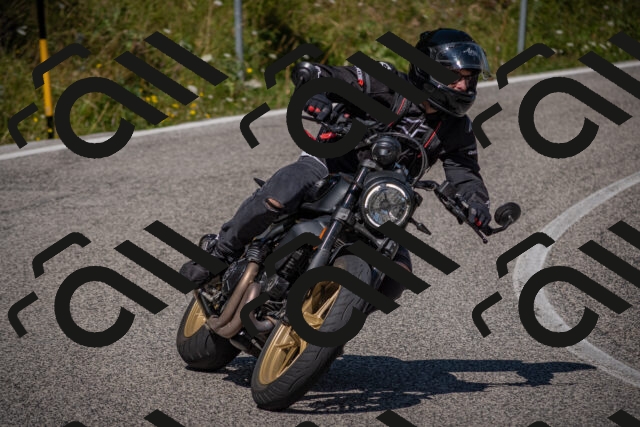 20250802105033-_5004760_am_