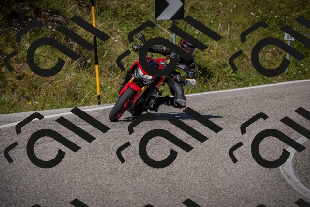 20250802105159-_5004775_am_