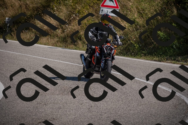 20250802105318-_5004784_am_