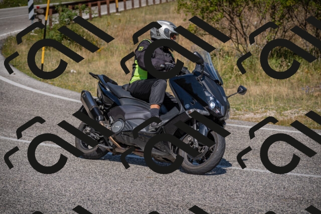 20250802105349-_5004792_am_