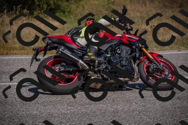 20250802105714-_5004830_am_