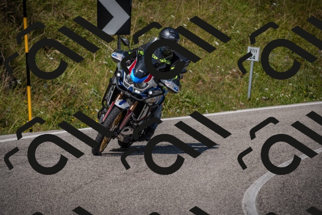 20250802105858-_5004839_am_