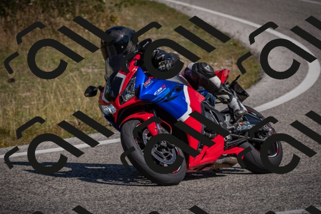 20250802105940-_5004847_am_