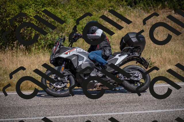 20250802110203-_5004880_am_