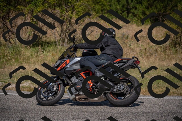 20250802110204-_5004882_am_