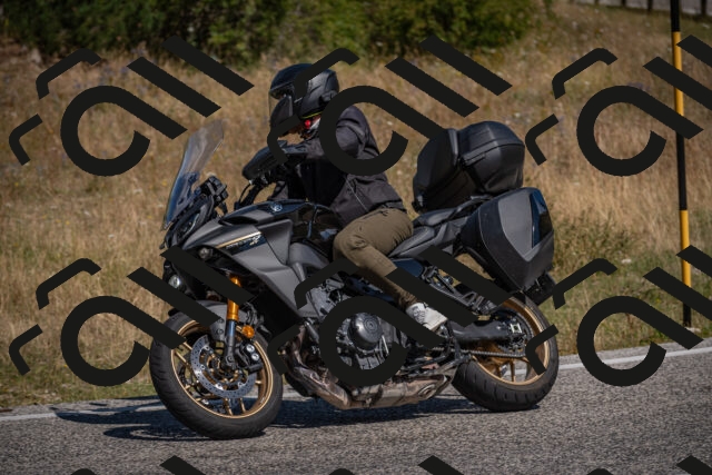 20250802110210-_5004888_am_