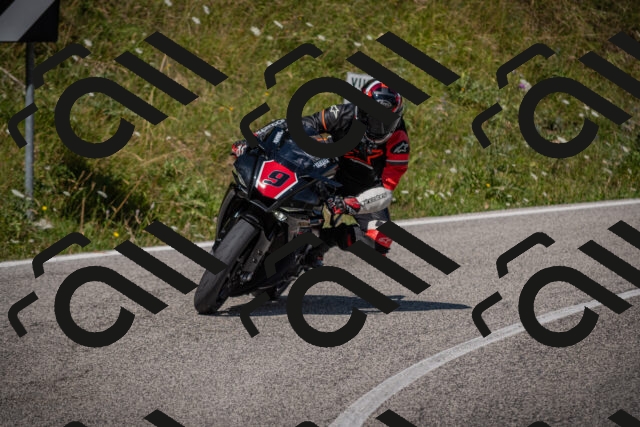 20250802110446-_5004914_am_