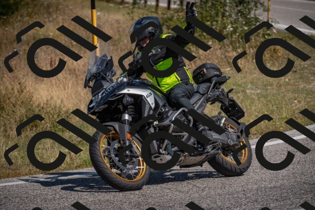 20250802110513-_5004927_am_