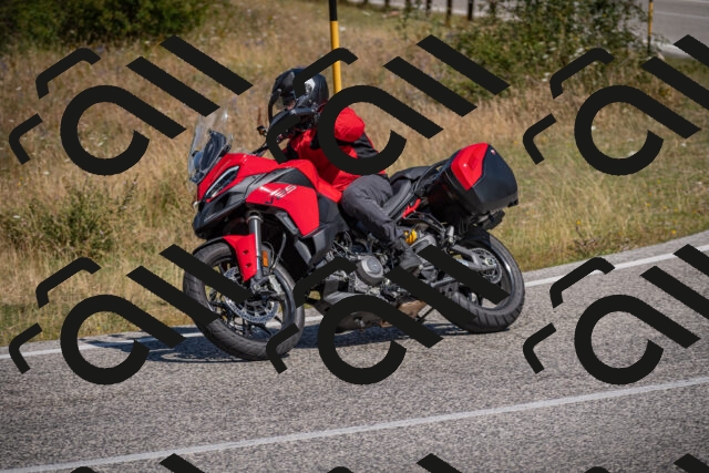 20250802110514-_5004929_am_