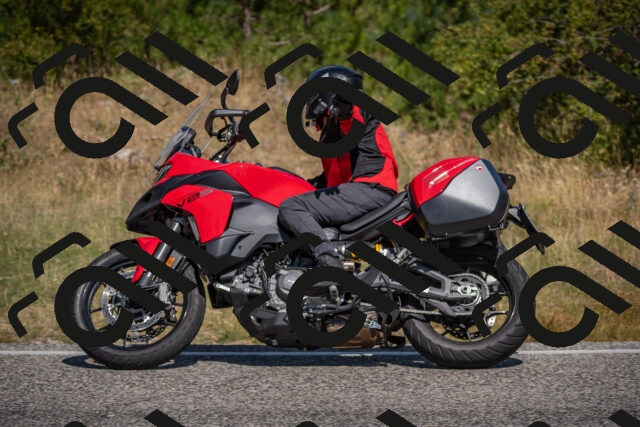 20250802110515-_5004931_am_