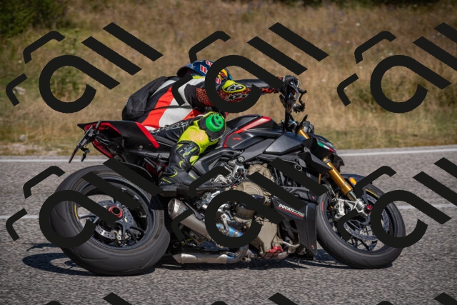 20250802110618-_5004934_am_