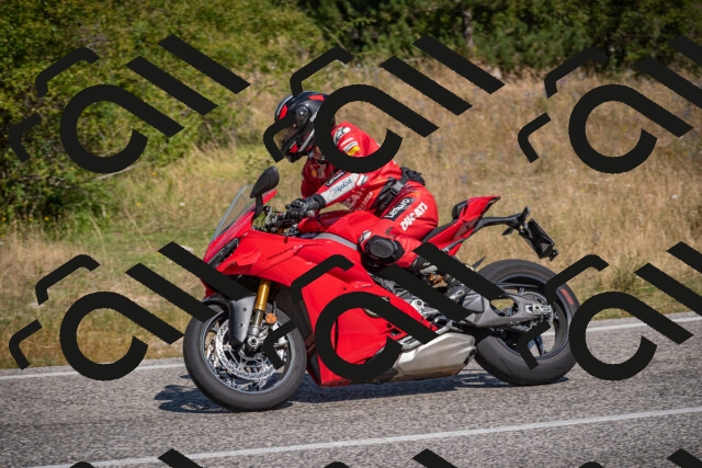 20250802110640-_5004943_am_