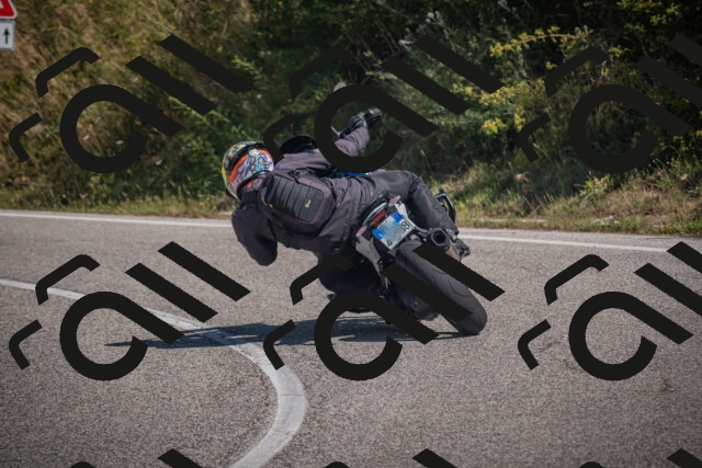 20250802110819-_5004978_am_