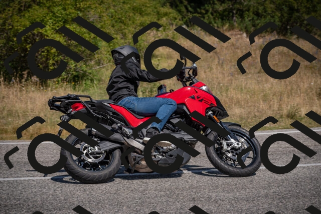 20250802110824-_5004983_am_