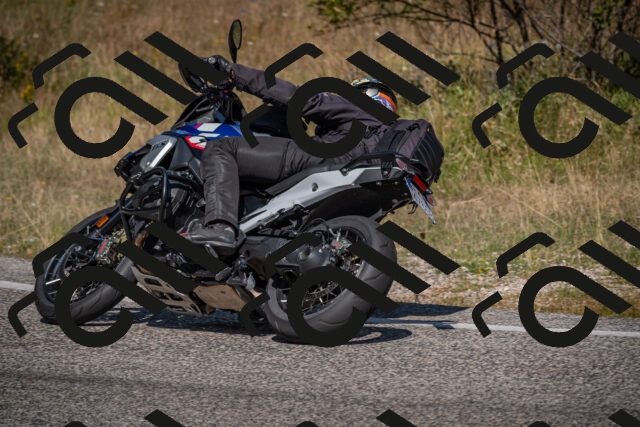 20250802110857-_5004990_am_