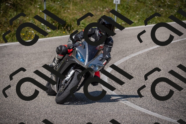 20250802110923-_5004999_am_