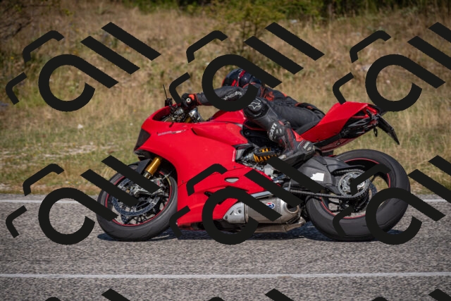 20250802111121-_5005036_am_