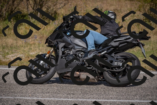 20250802111355-_5005076_am_