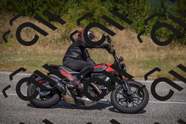 20250802111406-_5005083_am_