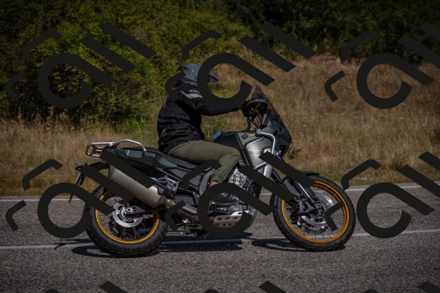 20250802111419-_5005101_am_