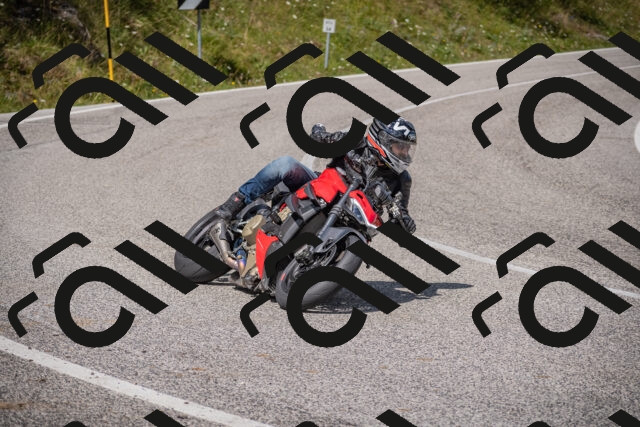 20250802111739-_5005145_am_