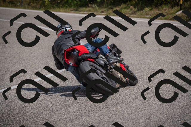 20250802111740-_5005148_am_