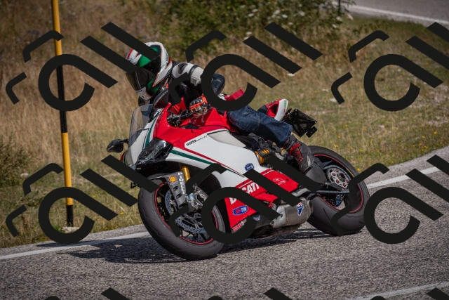 20250802111915-_5005176_am_