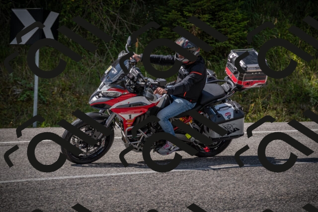 20250802112048-_5005202_am_