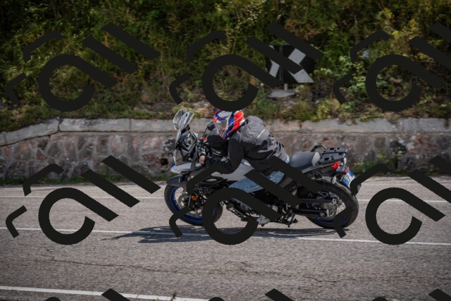 20250802112110-_5005214_am_