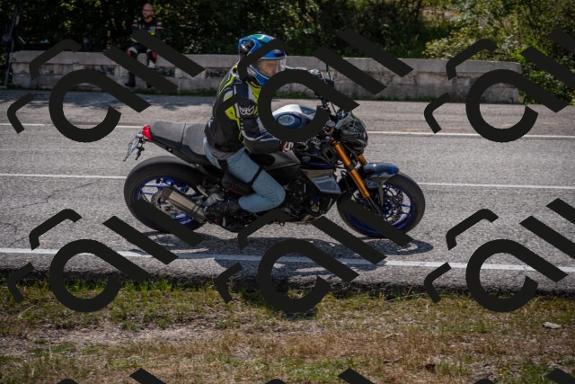 20250802112239-_5005238_am_