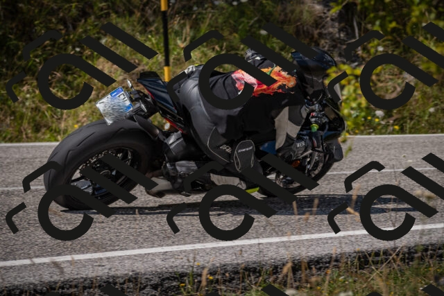 20250802112241-_5005244_am_