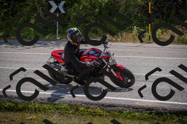 20250802112244-_5005245_am_