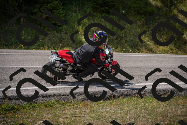 20250802112245-_5005249_am_