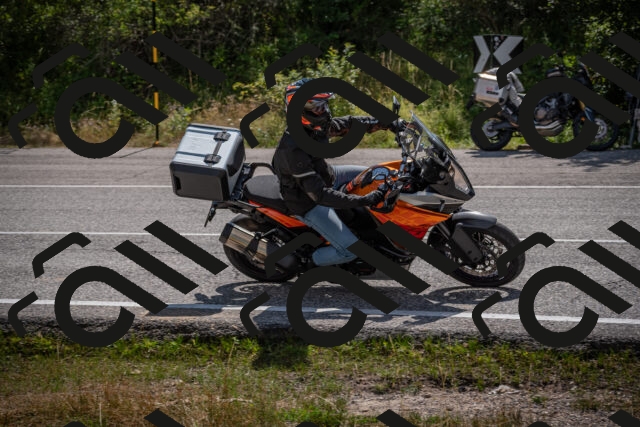 20250802112336-_5005255_am_