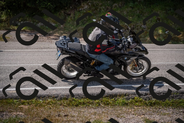 20250802112339-_5005262_am_