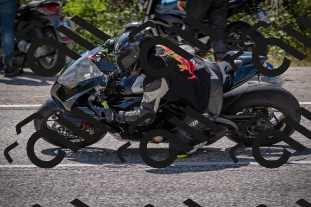 20250802112344-_5005263_am_