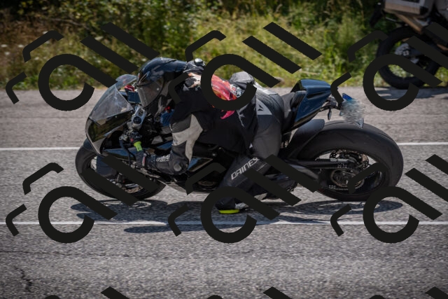 20250802112344-_5005265_am_