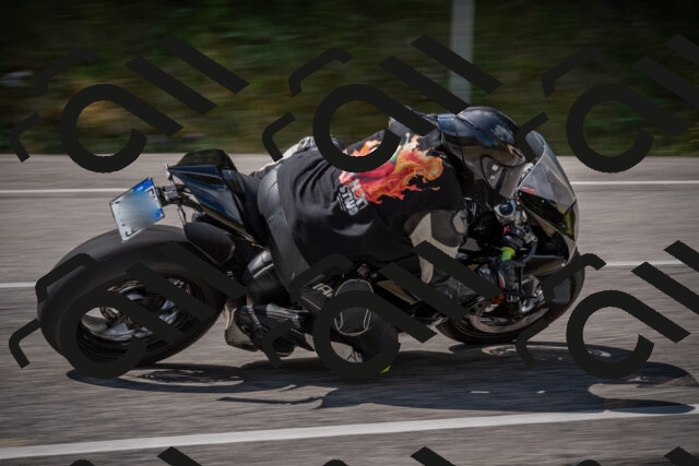 20250802112504-_5005285_am_