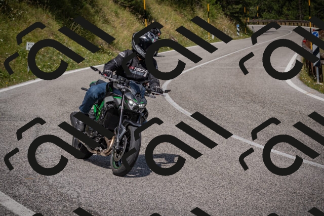 20250802112626-_5005302_am_