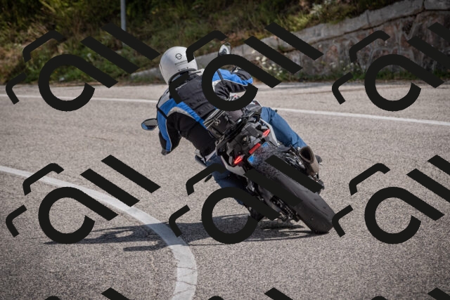 20250802112640-_5005315_am_