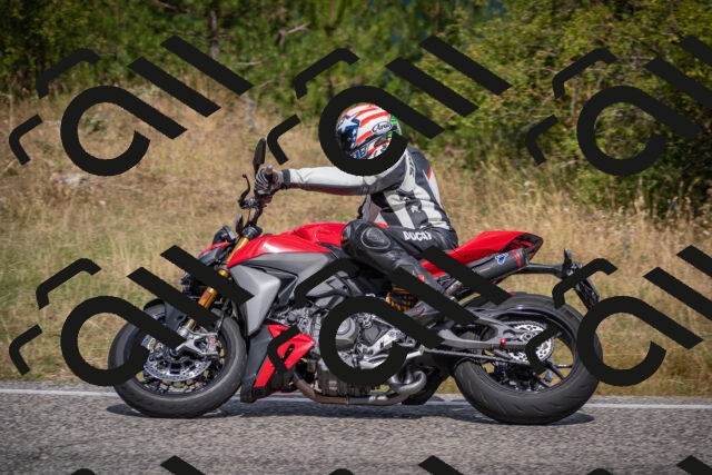 20250802113342-_5005407_am_